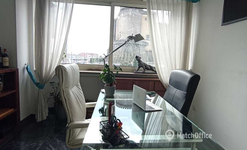 Uffici commerciali flessibili da affittare a Napoli di 50 m², Piazza Municipio 84 - 2 | MatchOffice