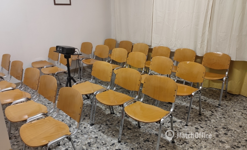 Prenota uno spazio per conferenze affidabile a Bologna di , Via Nicolò Dall'Arca 58 - 3 | MatchOffice.it
