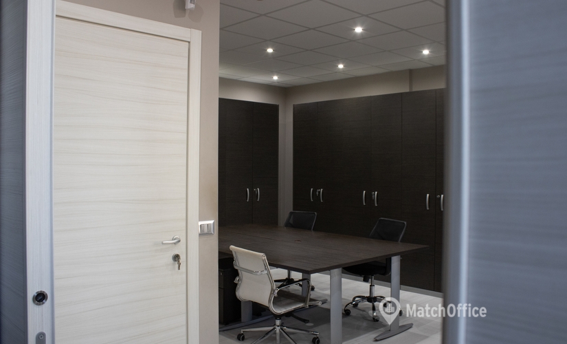 Uffici e spazi aziendali da affittare a Bari di 300 m², Via Camillo Rosalba 47 - 3 | MatchOffice