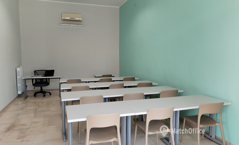 Scegli una sala riunioni accogliente a Bari di , Via delle Murge 65 - 1 | MatchOffice