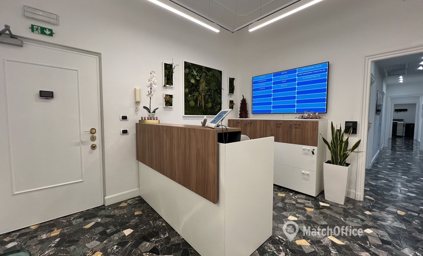 Uffici arredati disponibili per l'affitto a Milano di 300 m², Piazza della Repubblica - 1 | MatchOffice.it
