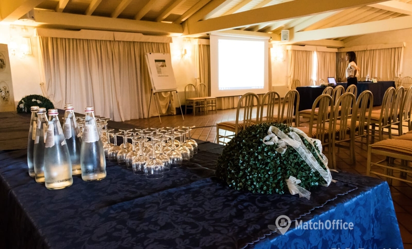 Affitta una sala riunioni affidabile a Santa Maria a Monte di , Via Francesca 248 - 2 | MatchOffice