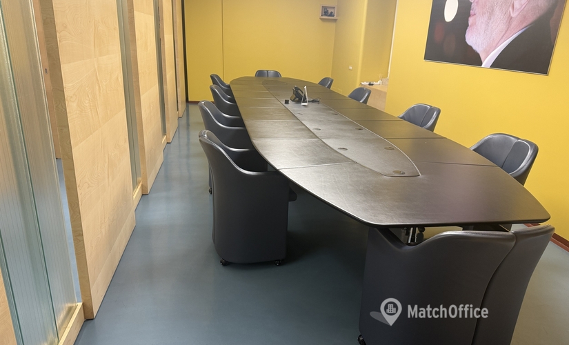 Scegli un centro conferenze affidabile a Napoli di , Piazza dei Martiri 30 - 3 | MatchOffice.it