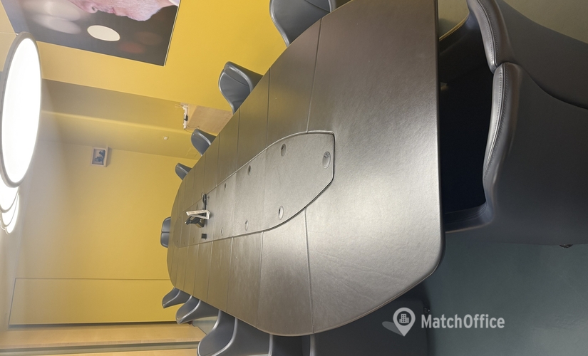  Conference room in Naples, Piazza dei Martiri 30 (80121) - 1 | MatchOffice.com