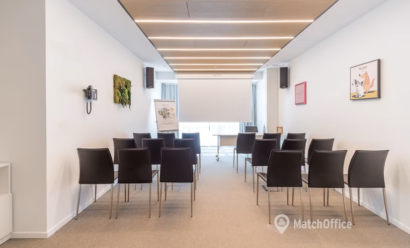 Scegli una sala conferenze accogliente a Milano di , Via Gustavo Fara 41 - 3 | MatchOffice