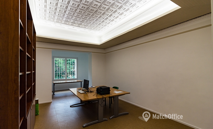 Trova ufficio condiviso comodo a Fiumicino di 10 m², Via Romanello da Forlì 25 - 3 | MatchOffice
