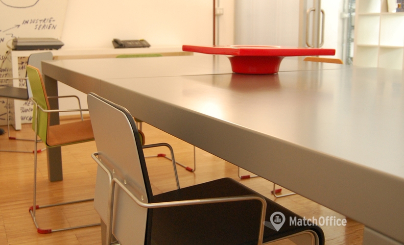 Spazi per uffici flessibili disponibili per l'affitto a Milano di 65 m², Via Nino Oxilia 23 - 3 | MatchOffice.it