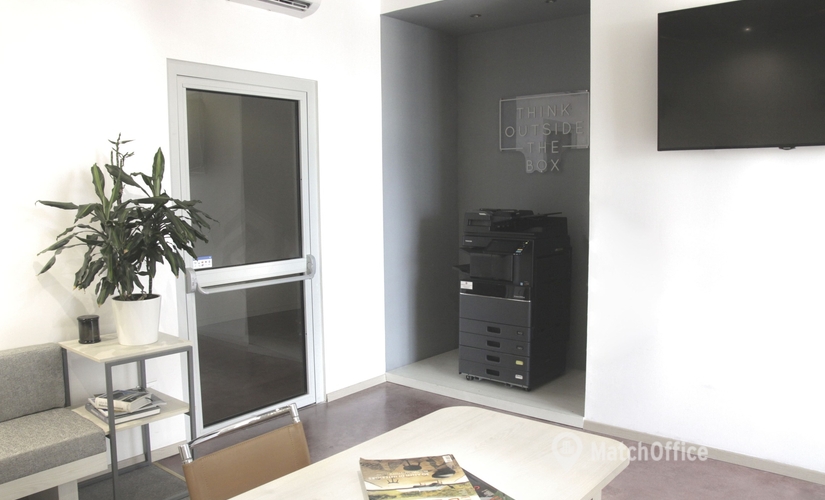 Esplora ufficio coworking comodo a Pescara di 40 m², Via Pietro Nenni 298 - 1 | MatchOffice