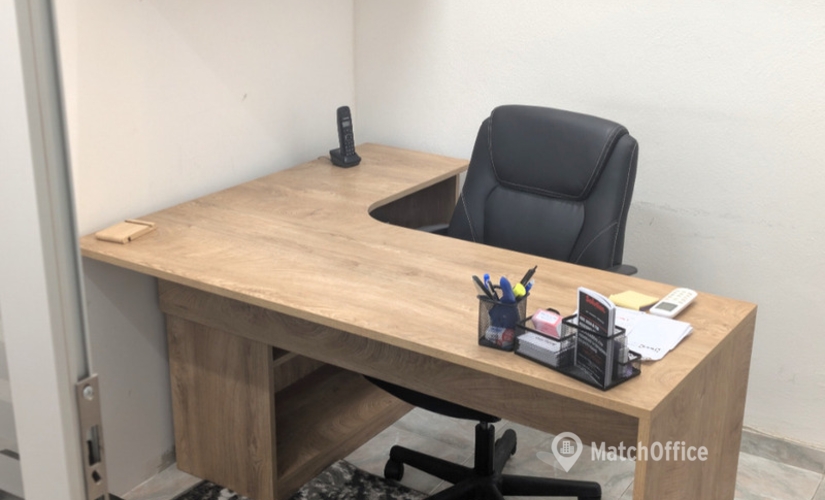 Prenota una sala riunioni accogliente a Sesto San Giovanni di , Via Carlo Cattaneo 49 - 2 | MatchOffice