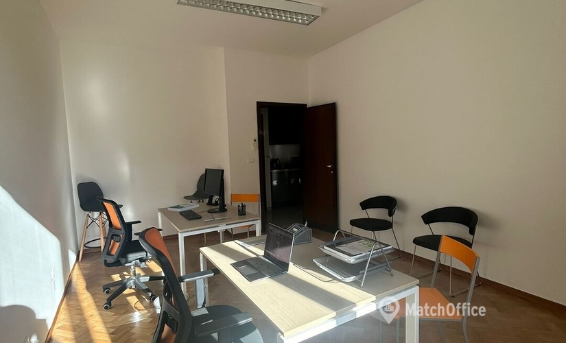 350 m² Coworking in Bologna, Piazza dei Martiri 1943 - 1945 1 (40121) - 2 | MatchOffice.com