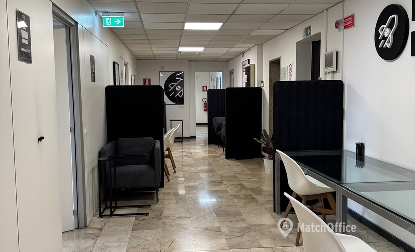 Uffici e spazi aziendali da affittare a Milano di 400 m², Via Sammartini 33 - 2 | MatchOffice.it