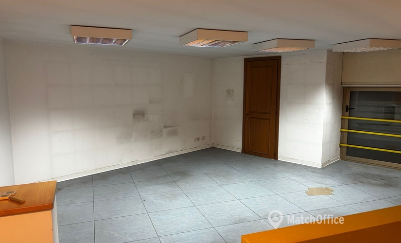 Uffici comodi disponibili per l'affitto a Municipio II di 60 m², Via dei Bruzi - 4 | MatchOffice.it