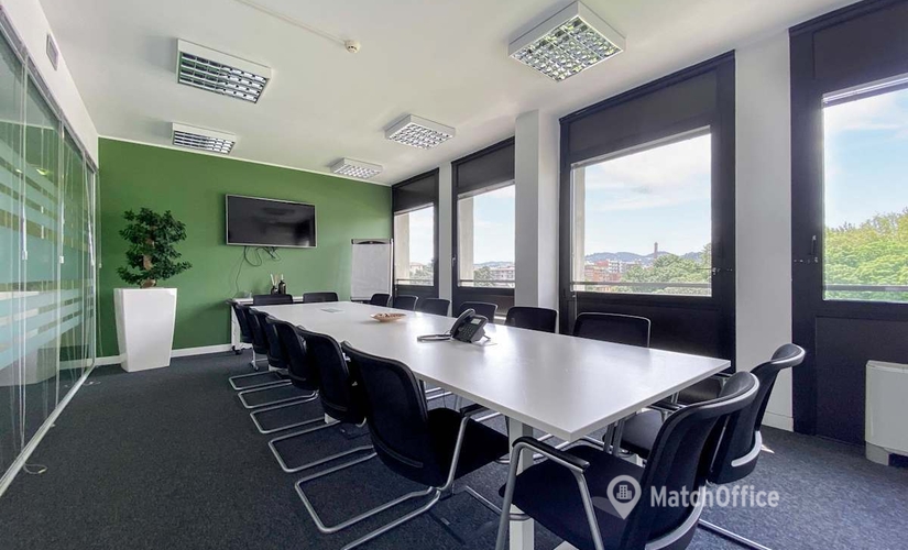 Esplora ufficio temporaneo flessibile a Bologna di 10 m², Viale Masini 12/14 - 2 | MatchOffice