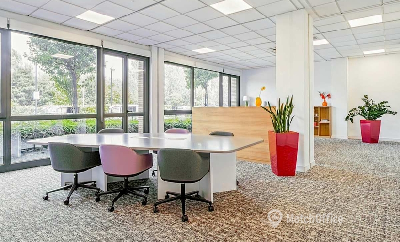 Esplora spazio coworking flessibile a Bologna di 10 m², Via Isonzo 67 - 4 | MatchOffice