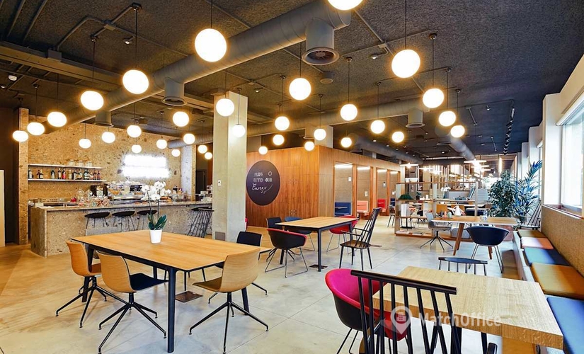 Esplora spazio coworking adatto a Milano di 10 m², Bastioni di porta nuova 21 - 4 | MatchOffice.it