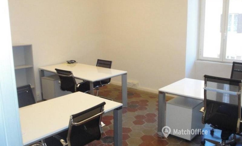 Uffici arredati disponibili per l'affitto a Roma di 25 m², Viale Giulio Cesare 78 - 1 | MatchOffice.it