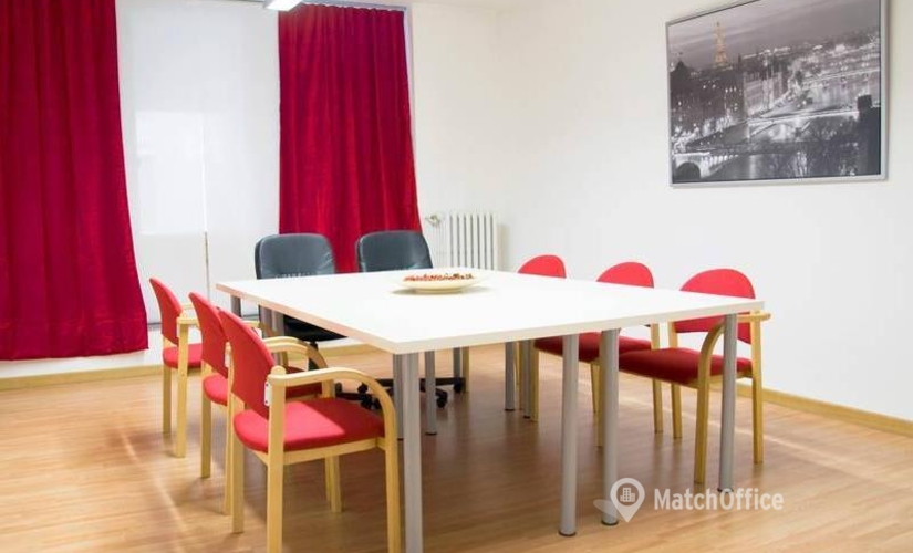 Business center Via Monte Grappa 5 57123 Livorno