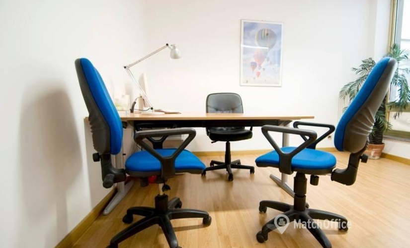 Business center Via Monte Grappa 5 57123 Livorno