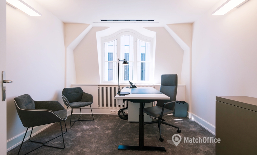 Business center da affittare a Milano di 1950 m², Via Broletto 4 - 4 | MatchOffice.it