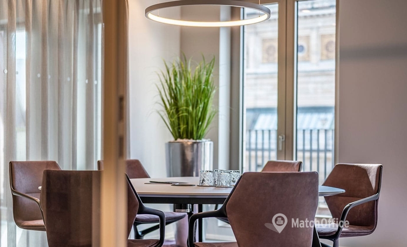 Virtual office space in Milan, Via Broletto 4 (20121) - 4 | MatchOffice.com