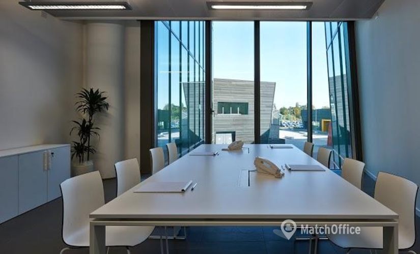 Business center Via Bruno Maderna 7 30174 Mestre