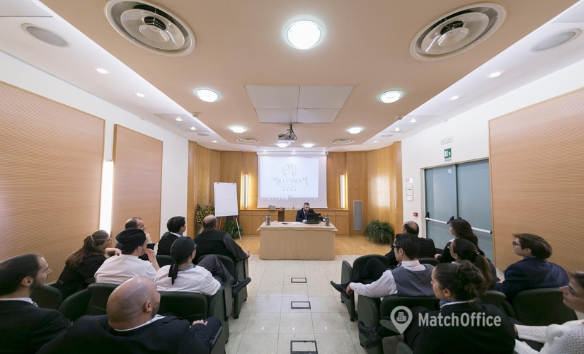 Sala riunioni Viale Comandante Umberto Maddalena 192 80144 Napoli