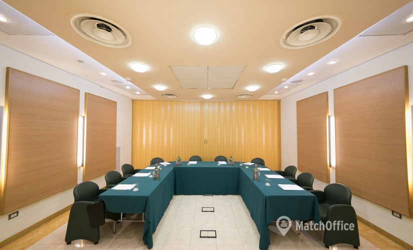 Sala riunioni Viale Comandante Umberto Maddalena 192 80144 Napoli