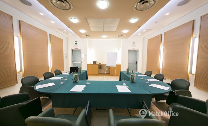 Sala riunioni Viale Comandante Umberto Maddalena 192 80144 Napoli
