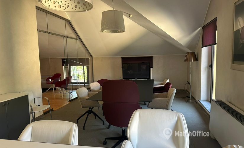 Prenota una sala conferenze accogliente a Milano di , Viale Lunigiana 26 - 4 | MatchOffice