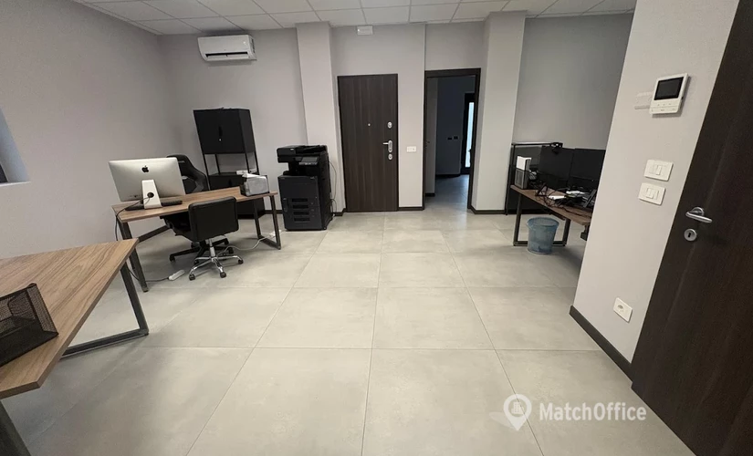 Uffici comodi da affittare a Lecco di 10 m², Corso Europa 23a - 0 | MatchOffice