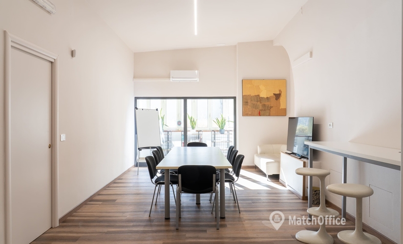 Esplora ufficio coworking comodo a Alessandria di 280 m², Via Pastrengo 5 - 1 | MatchOffice