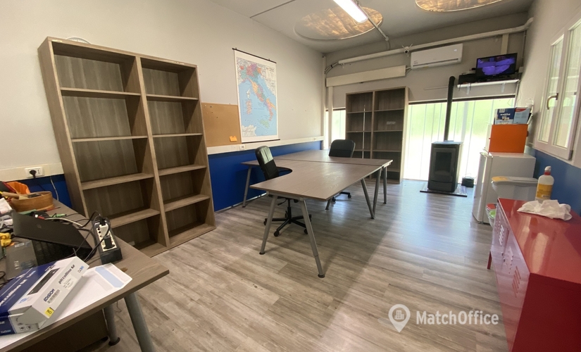 Uffici poco costosi da affittare a Varese di 42 m², Via XXV Aprile - 2 | MatchOffice.it