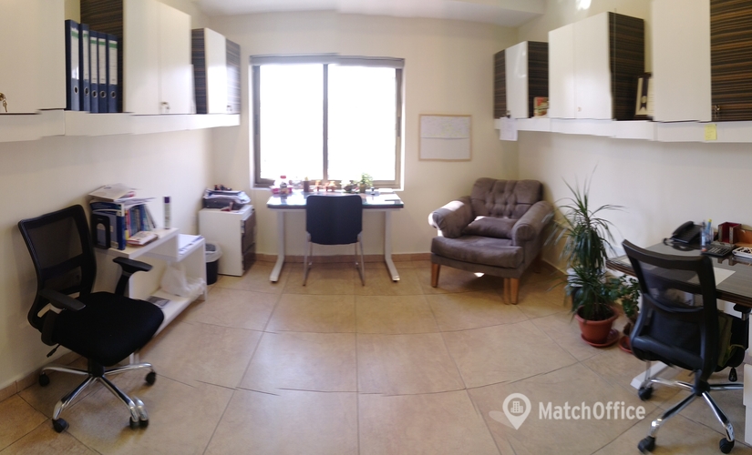 30 m² Business space in Amman, Queen Rania Street (11831) - 0 | MatchOffice.com