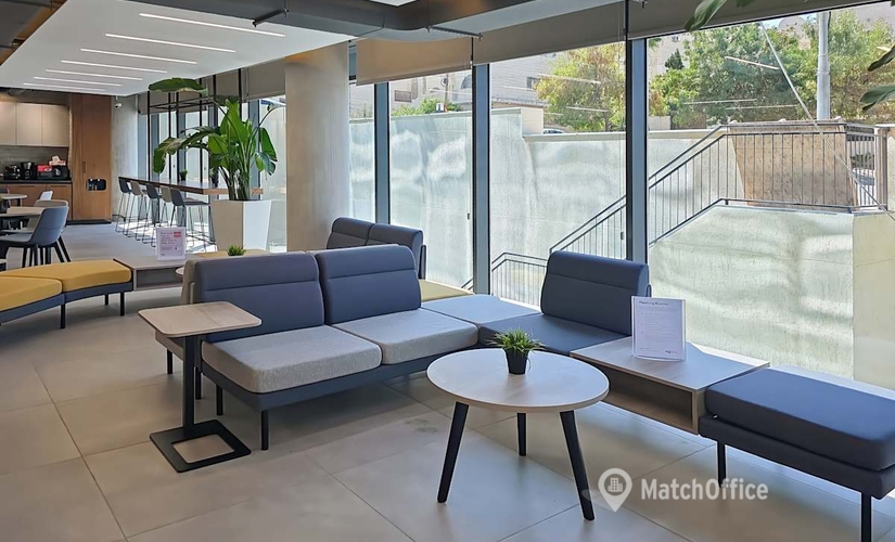 10 m² Shared workspace  in Amman, King Abdullah 2 Street (11831) - 4 | MatchOffice