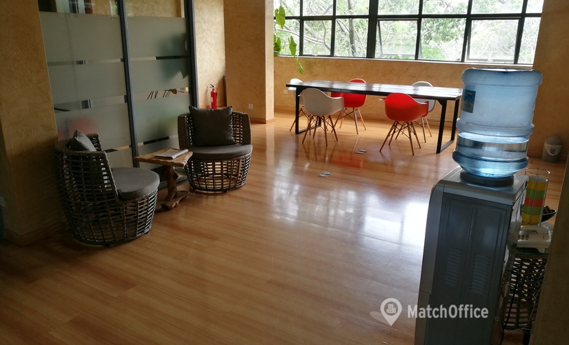 28 m² Business park in Nairobi, Saachi Plaza (75200) - 2 | MatchOffice.com