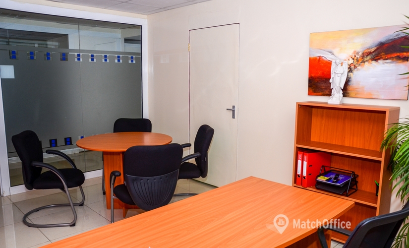 500 m² Business space building available to rent in Nairobi, Westlands Rd (00606) - 2 | MatchOffice.com