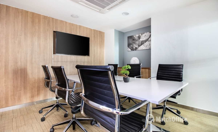 10 m² Shared office  in Nairobi, Delta corner (97104) - 2 | MatchOffice