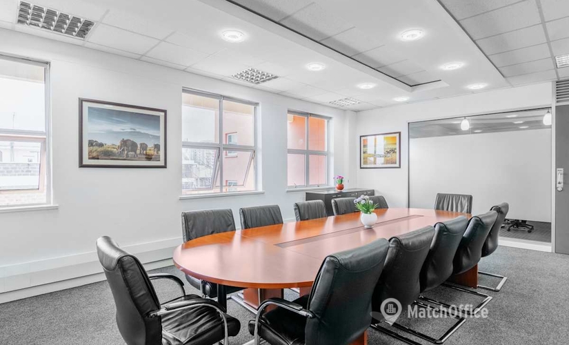 10 m² Shared workspace in Nairobi, 4th Floor (50260) - 2 | MatchOffice.com