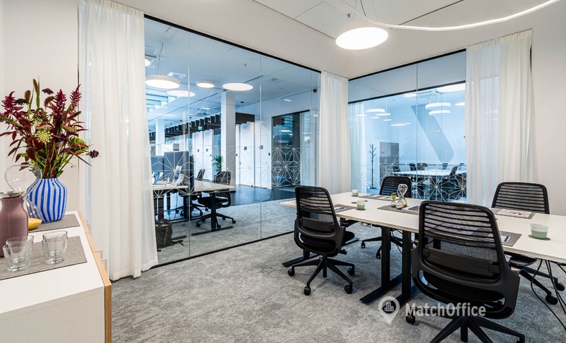 200 m² Office for rent in Vilnius, Gedimino prospektas 9, 01105 - 2 | MatchOffice.com