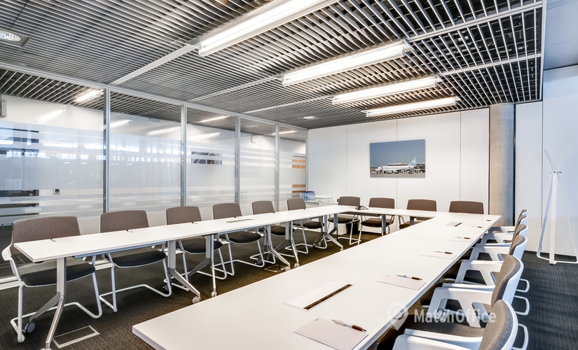 Business center 4, rue de Trèves, Luxembourg Findel Airport 2016 Luxembourg City