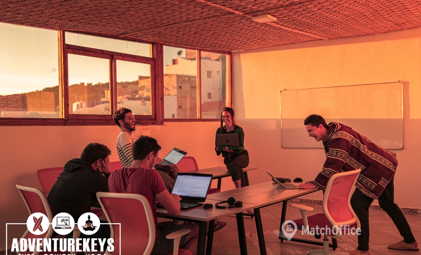 160 m² Shared workspace  in Casablanca, 27 Rue Tasga Oudrar (80000) - 3 | MatchOffice.com