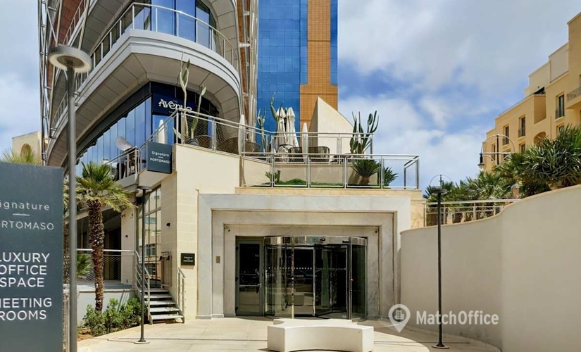 10 m² Business space in Mosta, Portomaso Business Centre (STJ 4011) - 0 | MatchOffice.com