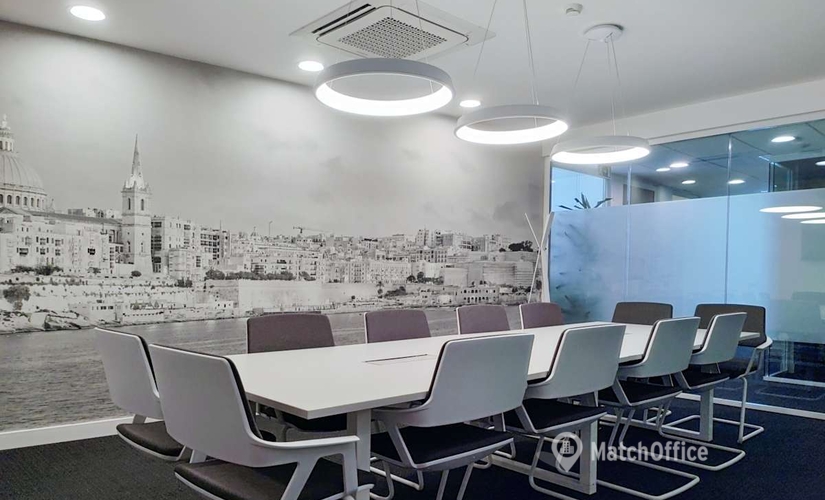 10 m² Shared workspace  in St Julian's, Dragonara Business Centre (STJ 3141) - 2 | MatchOffice