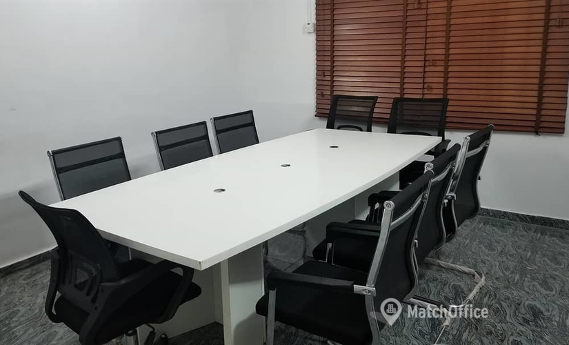 40 m² Business park place for rent in Lagos, Razak Balogun Street 7 (101283) - 1 | MatchOffice.com