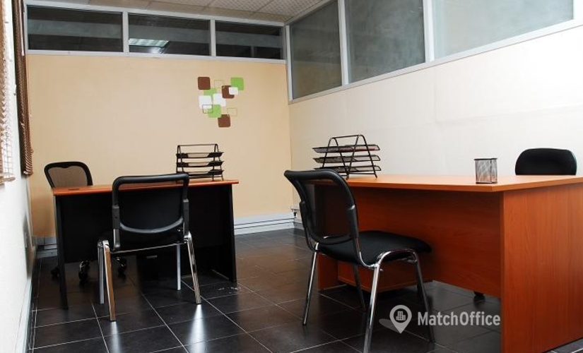 31 m² Business park building available to rent in Lagos, Capwire House (101241) - 1 | MatchOffice.com