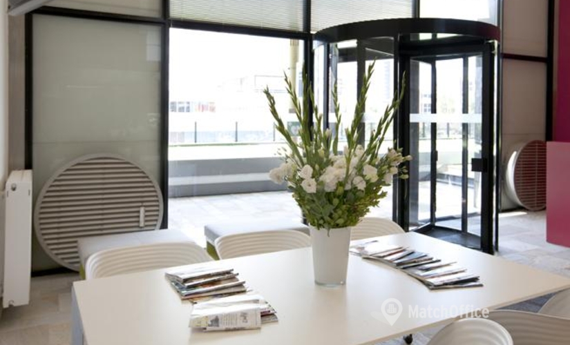 Business center Gatwickstraat 11 1043 GL Amsterdam 1043 GL Amsterdam