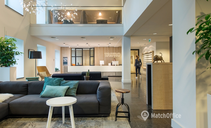 100 m² Business park building for rent in Den Haag, Koninginnegracht 19 (2514 AB) - 1 | MatchOffice