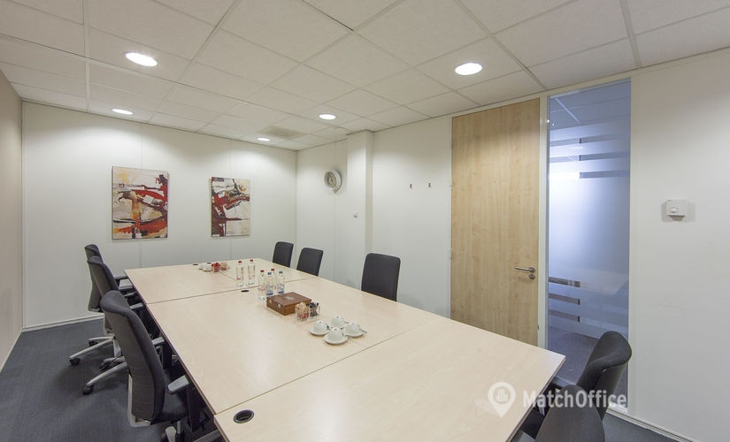 500 m² Convention center in Almere, Busplein 36-38 (1315 KV) - 1 | MatchOffice