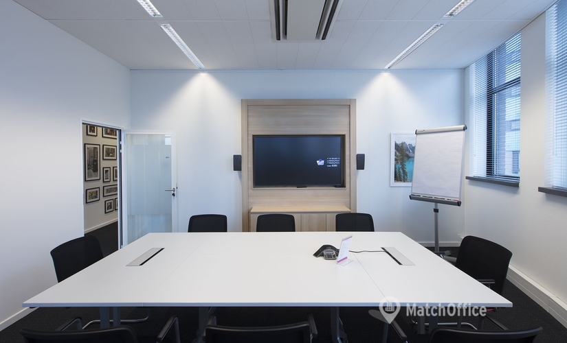 100 m² Conference hall in Roermond, Looskade 20 (6041 LE) - 1 | MatchOffice