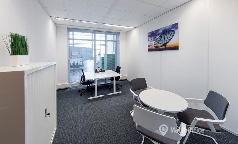 70 m² Business center in Schiphol Airport, Beech Avenue 54-62 (1119 PW) - 1 | MatchOffice.com
